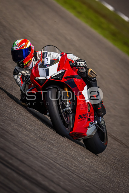 0001-240624_NR-013_1 | Deine Full-Service-Agentur für ✔️Videoproduktionen und ✔️Motorsportfotografie Jetzt Angebot anfragen!
