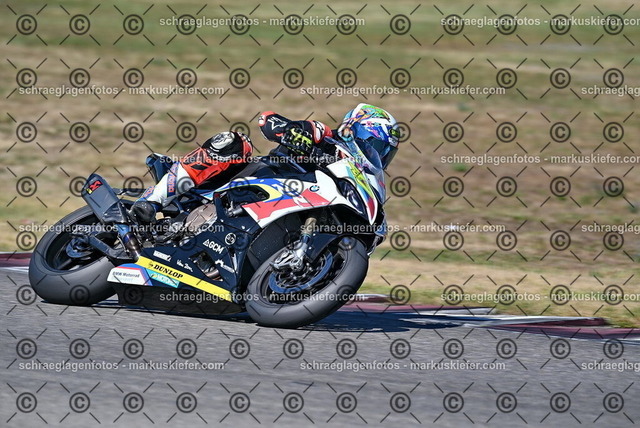 26bt04-0135 | markuskiefer.com - Realisiert mit Pictrs.com