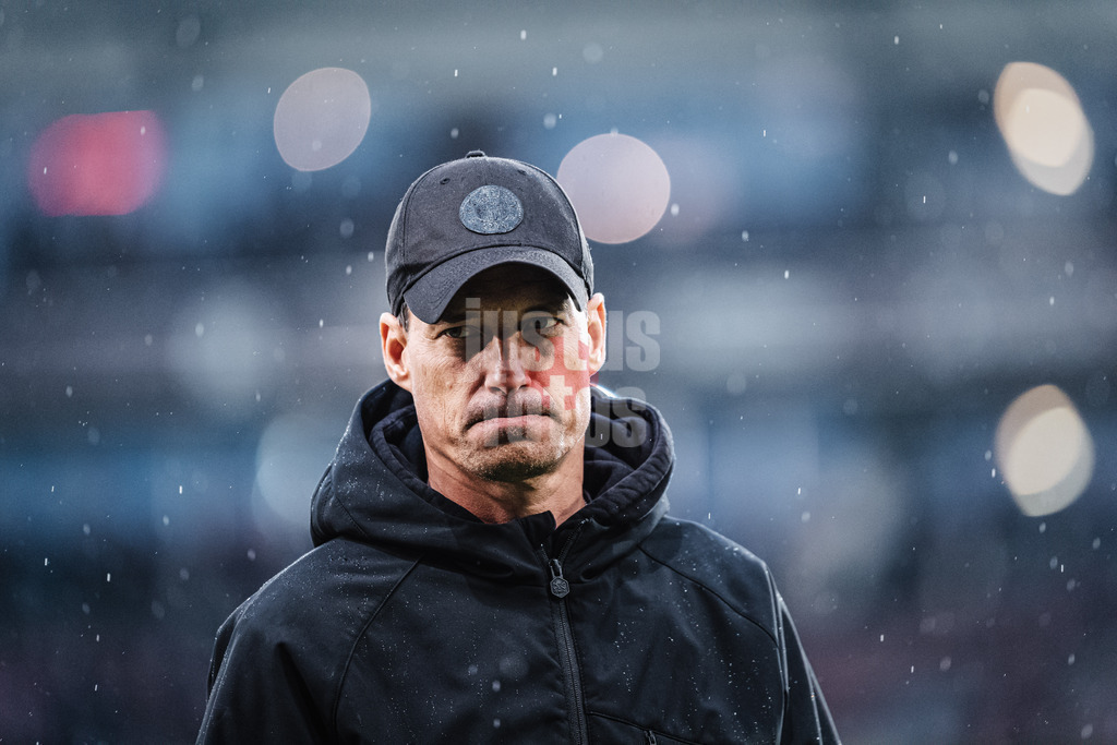 Fußball | Männer | Saison 2025/2026  | Fußball-Bundesliga | 09. Spieltag | FC St. Pauli vs. Borussia Mönchengladbach | 01.11.2025 | Alexander Blessin (Trainer, FC St. Pauli)