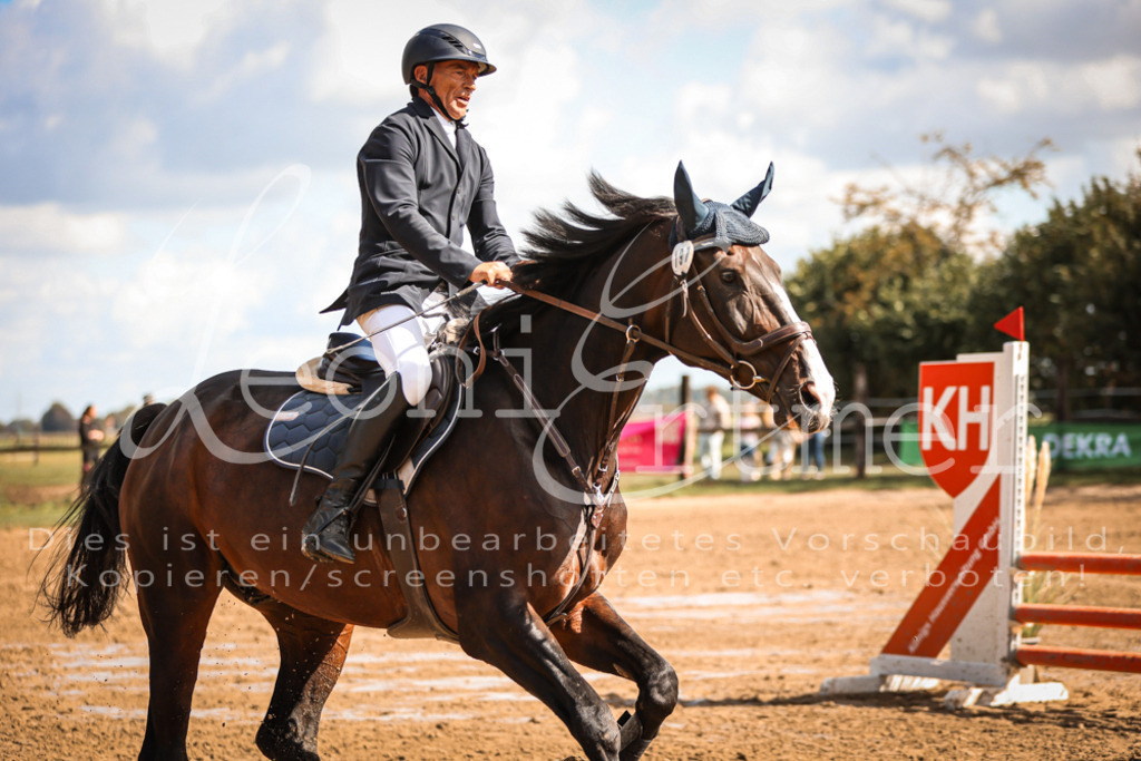 06.SoSpE00060 | Leoni Ertmer Photography - Realisiert mit Pictrs.com