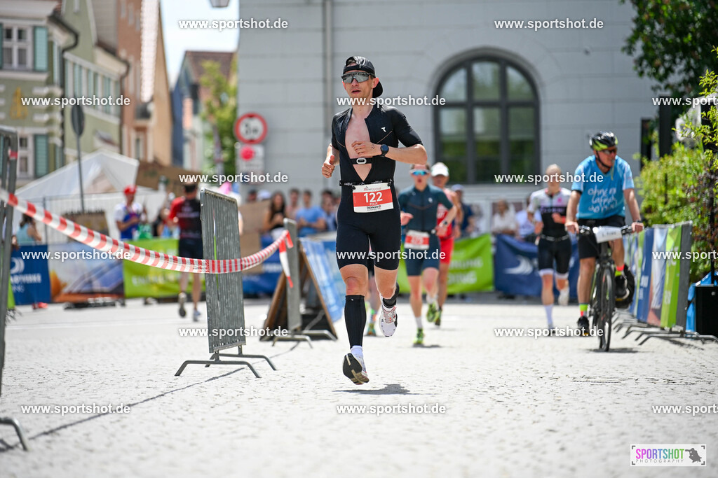 SZI_7321 | Stadttriathlon Erding 2025. #yourpictrs #sportshot_your_pictrs @Sportshotphotography #stadttriathlonerding Copyright: www.sportshot.de