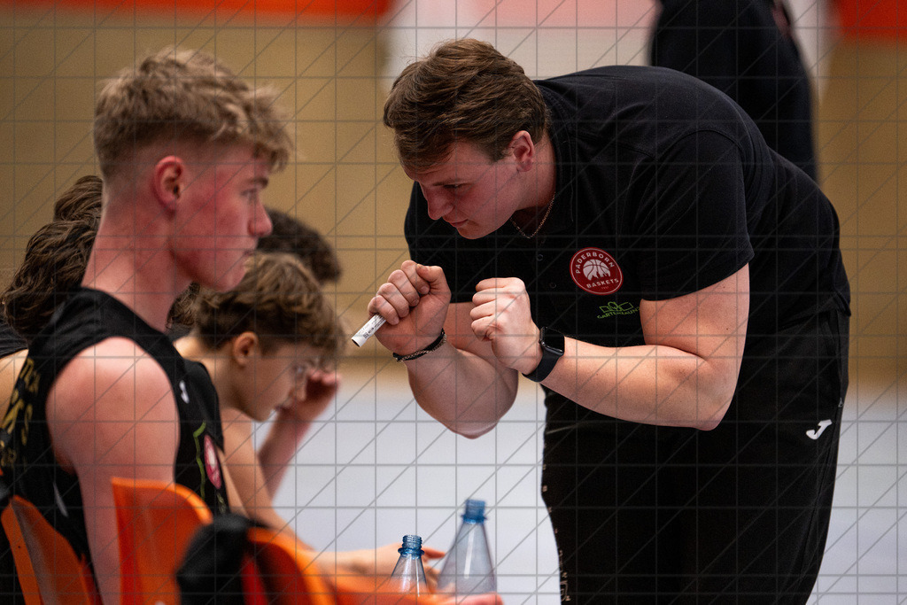 JBBL 24/25 | 26.01.2025 | Charisma Young Bulls vs. Gartenzaun24 Baskets Paderborn | JBBL 24/25 | 26.01.2025 | Charisma Young Bulls vs. Gartenzaun24 Baskets Paderborn - - - - - CREDIT, www.bullenfotos.de, Martin König, Hörner Weg 40, D-49078 Osnabrück, +4917663732967, Nutzung und Weitergabe nur zu den vereinbarten Zwecken. Presseanfragen an Urheber. Alle Rechte beim Urheber. - - - - - - Realisiert mit Pictrs.com