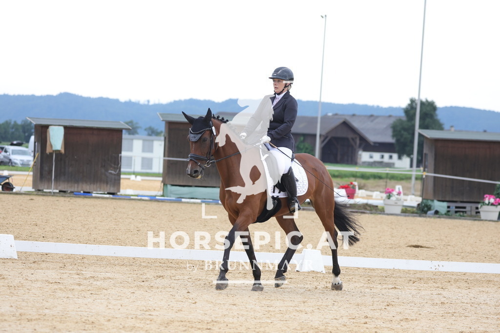 0P6A7521 | Willkommen bei Brunnmayr - Design & Fotografie – Ihrem Spezialisten für Reitturniere und Pferdeveranstaltungen in Oberösterreich, Salzburg und Bayern! Seit über 17 Jahren sind wir leidenschaftlich dabei.