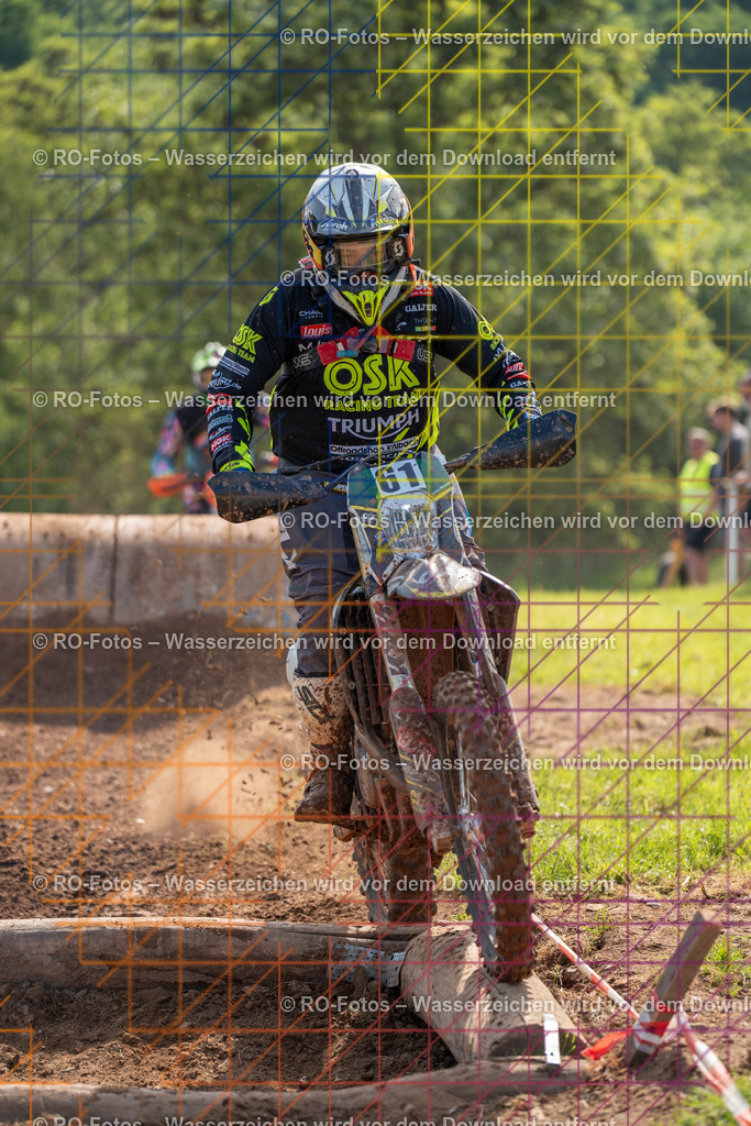Wolfshausen 4 Lauf -259 | Sportfotografie von RO-Fotos: Motorsport, Motocross, Enduro, Laufveranstaltungen und Triathlon. Professionelle Fotos von Sportlern und Events. - Realisiert mit Pictrs.com