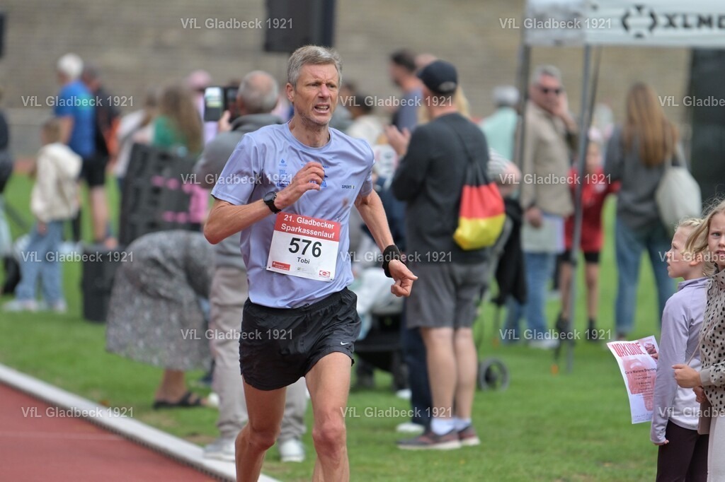 2026-08-23_Sparkassenlauf_10KM_KH_000189 | Die Fotografen - Realisiert mit Pictrs.com
