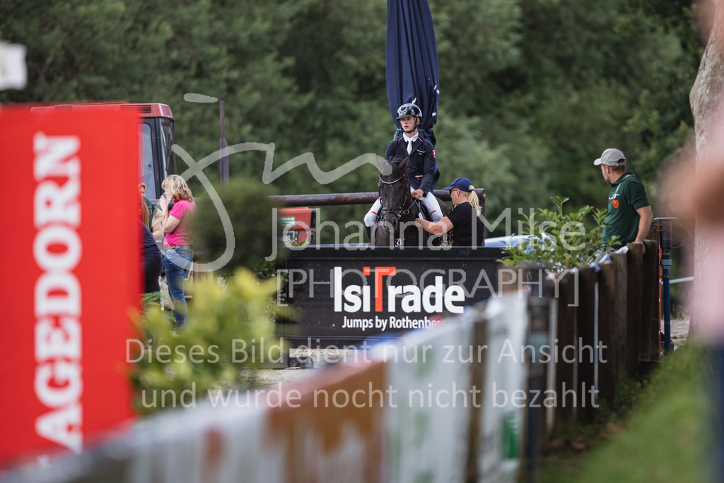 230729_BHO_PonyTrophy-598 | Deine schönsten Turniermomente als professionelle Fotos! Entdecke hochwertige Pferdesport-Fotografie im Online-Shop. Jetzt Fotos finden & bestellen!