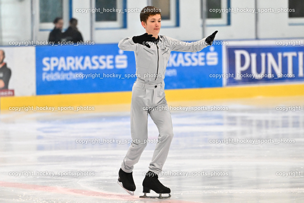 Ossiachersee Pirouette ESC Steindorf 31.3.2024 | Ossiachersee Pirouette ESC Steindorf 31.3.2024, Ossiachersee Pirouette ESC Steindorf am 31.03.2024 in Steindorf (Ossiachersee Halle), Austria, (Photo by Bernd Stefan)