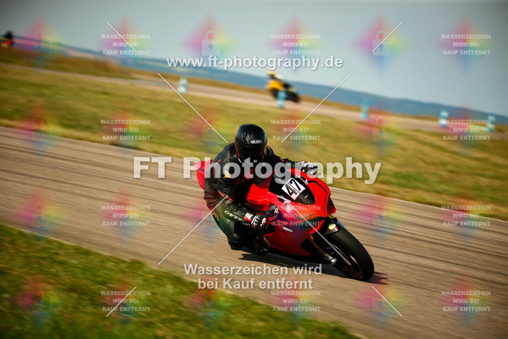 _MOT5890 | Hier findet Ihr Bilder von Touristenfahrten auf der Nürburgring Nordschleife oder von anderen Veranstaltungen die ich besucht habe. Viel Spass beim Durch Schauen 