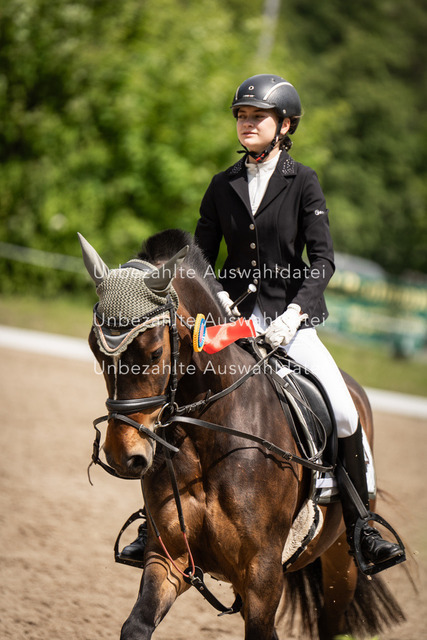 Bad_Meinberg_05131 | saradresslerfotografie - Realisiert mit Pictrs.com