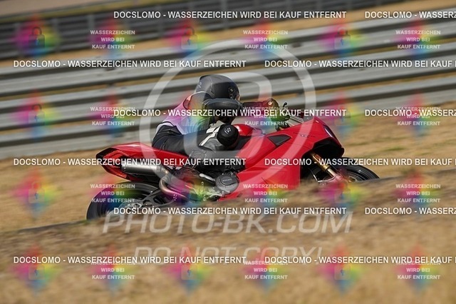 2025_07_08_PBK_22519 | Sportfotografie; SlowMotion; Video; Rennstrecke; Hafeneger; RSE; Speer; Trackday; Motorsportarena; Hockenheimring; Brno; Most; Barcelona; Valencia, Benny; Kaetzmer;