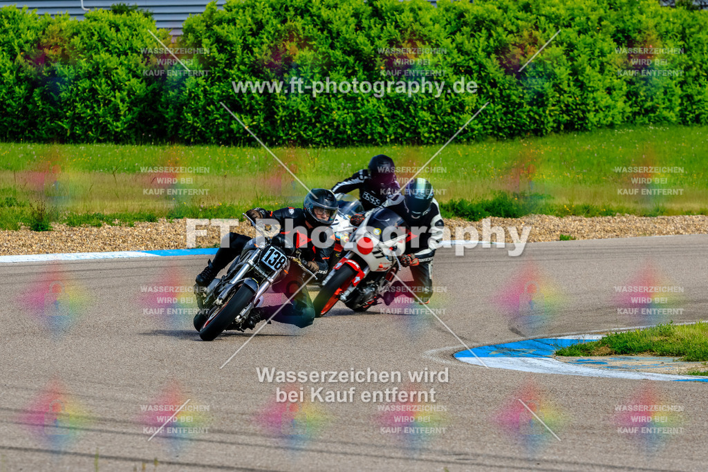 MotoTeam-8589 | Hier findet Ihr Bilder von Touristenfahrten auf der Nürburgring Nordschleife oder von anderen Veranstaltungen die ich besucht habe. Viel Spass beim Durch Schauen 