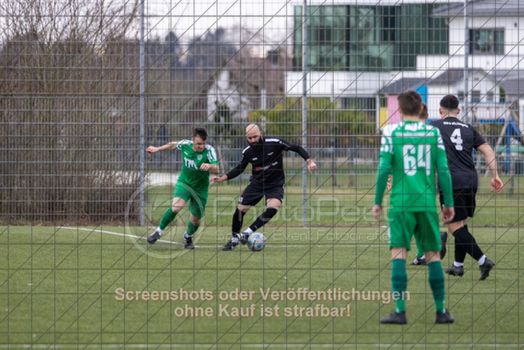 20250323_163027_0502 | #,TSV Wäschenbeuren (grün) vs. KSG Eislingen (schwarz), Fussball, Kreisliga A3 - Bezirk Neckar/Fils, 19. Spieltag, Saison 2024/2025, Kunstrasenplatz, Maitiser Straße , 73116 Wäschenbeuren, 23.03.2025 - 15:00 Uhr,Foto: PhotoPeet-Sportfotografie/Peter Harich