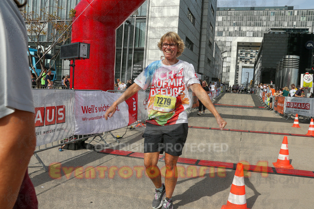 250920_1349_EX1_6797 | Sportfotografie im Rhein-Sieg Kreis, Köln, Bonn, NRW, Rheinland Pfalz, Hessen, etc. Unser Tätigkeitsfeld umfasst den Laufsport vom Volkslauf über den Marathon, Duathlon, Triathon bis zum Ultralauf wie Kölnpfad Ultra oder Schindertrail.