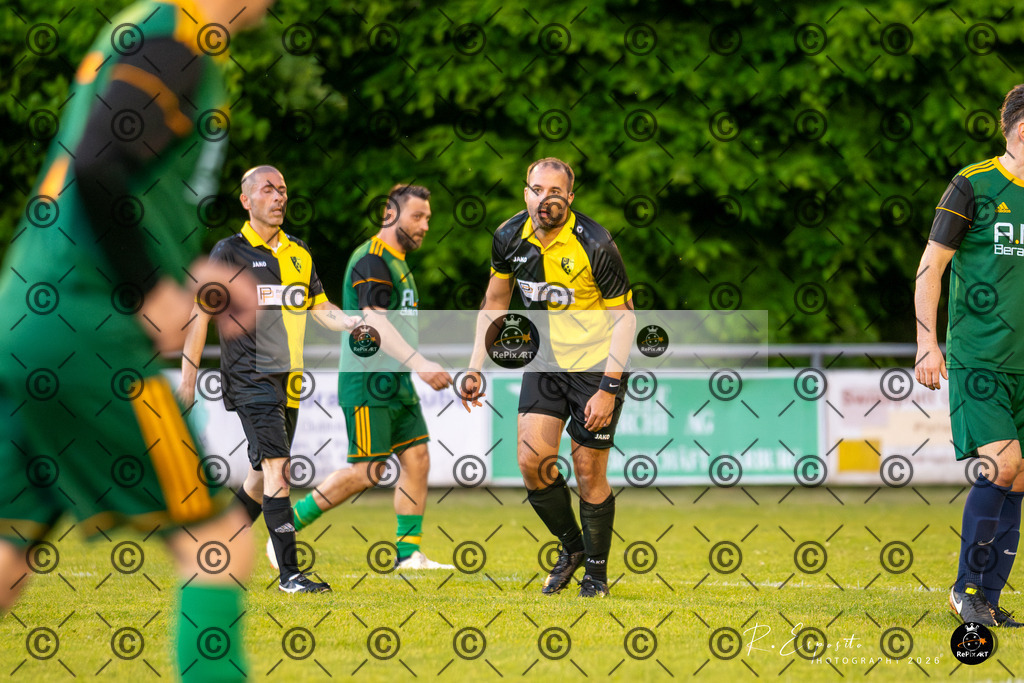 20260501_FCA-40_vs_FCLjL_047-50 | Sport und Naturfotografie von Roberto Esposito zeigt echte Momente Bewegung und die Schönheit der Natur. Ausdrucksstarke Bilder schaffen Emotionen.