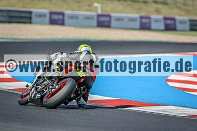 spof0288 | Professionelle Fotos von Sportveranstaltungen, aber auch Hochzeiten und anderen Events. - Realisiert mit Pictrs.com