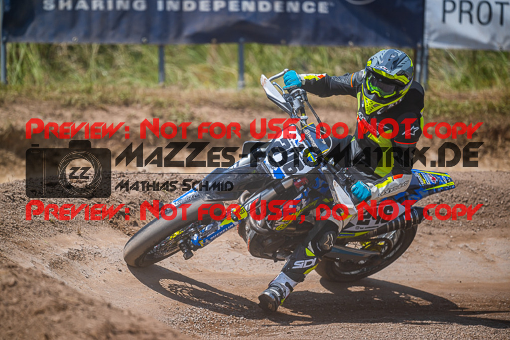 MaZZes_FotoMatrix_220619_3890 | S4