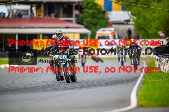 MaZZes_FotoMatrix_230813_6371 | UE40