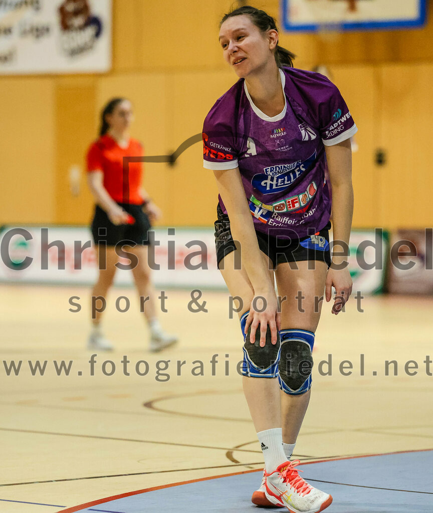 2024-02-10_020_SpVgg_Altenerding_gegen_SVA_Palzing | Erding, Deutschland, 10.02.2024:
Handball, Bezirksoberliga Frauen Altbayern 2023 / 2024, 14. Spieltag, SpVgg Altenerding gegen SVA Palzing, Endergebnis: 27:28

Julia Kranich (SpVgg Altenerding, #9)Frederking, Jana

Foto: Christian Riedel / fotografie-riedel.net