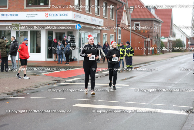 WMLA2256 | Bildershop "Sportfotograf-Oldenburg" mit Fotos von Sportevents in Oldenburg und Umzu. - Realisiert mit Pictrs.com