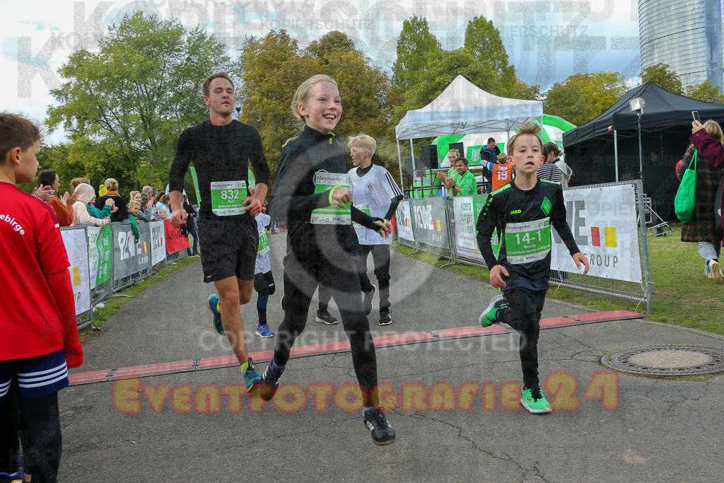 220925_1326_EX1_0817 | Sportfotografie im Rhein-Sieg Kreis, Köln, Bonn, NRW, Rheinland Pfalz, Hessen, etc. Unser Tätigkeitsfeld umfasst den Laufsport vom Volkslauf über den Marathon, Duathlon, Triathon bis zum Ultralauf wie Kölnpfad Ultra oder Schindertrail.