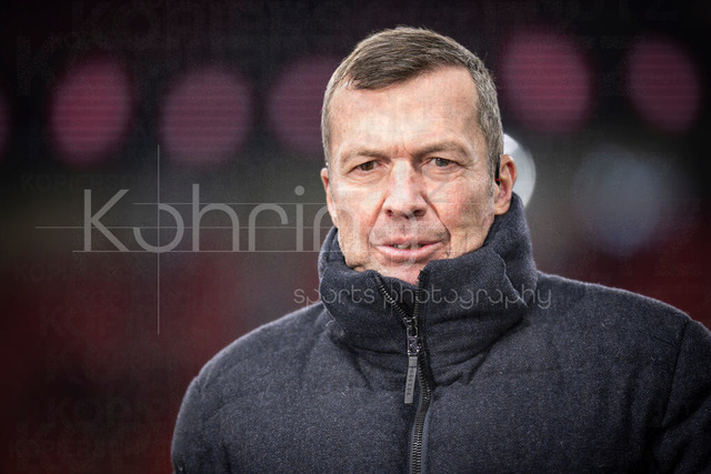 German Bundesliga, Bayer 04 Leverkusen vs. VfB Stuttgart, 10.01.2026 | LEVERKUSEN, GERMANY - JANUARY 10:  Sky expert Lothar Matthäus the German Bundesliga match on gameday 16 between Bayer 04 Leverkusen vs. VfB Stuttgart at BayArena on January 10, 2026 in Leverkusen, Germany. DFL REGULATIONS PROHIBIT ANY USE OF PHOTOGRAPHS AS IMAGE SEQUENCES AND/OR QUASI-VIDEO.