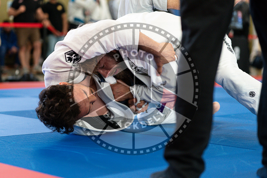 20250510PBB0766 | Athletes compete during the JJLG Berlin Open Jiu-Jitsu Championship on May 10, 2025 in Berlin, Germany. © Chiara Dazi / photoblackbelt