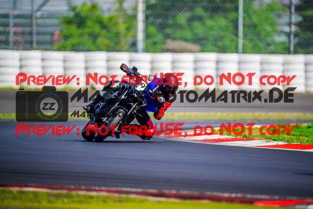 MaZZes_FotoMatrix_240717_6007705_2-180 | INST