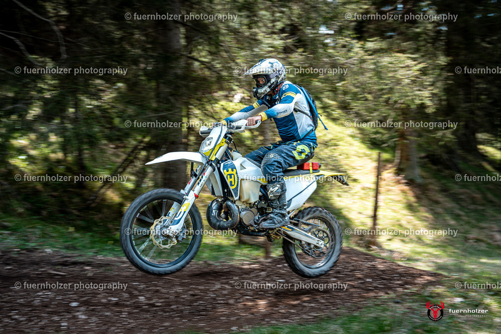 fuernholzer_250501-C1-603 | Fotografische Impressionen von der Red Stag Enduro Extreme by fuernholzer-photography.com. Endurosport in Österreich fotografisch festgehalten von fuernholzer. Auftragsfotografie für Private, Gewerbefotos und Industriefotografie. Eventfotografie, Sportfotografie und Motorsportfotografie. Anbieter von Fotoworkshops, Fototraining, fotografischen Vorträgen und Fotoseminaren.