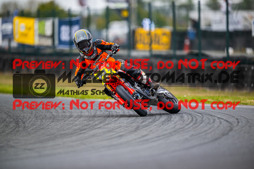 MaZZes_FotoMatrix_231001_3660 | S1