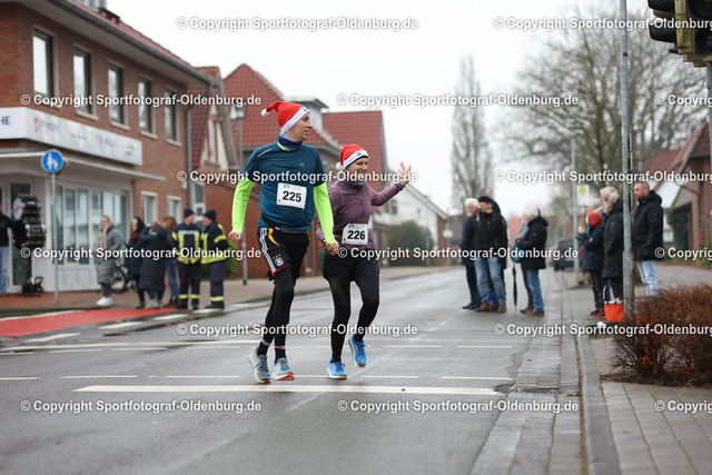 WMLA3207 | Bildershop "Sportfotograf-Oldenburg" mit Fotos von Sportevents in Oldenburg und Umzu. - Realisiert mit Pictrs.com