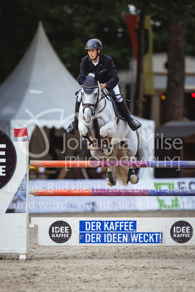 240915_OWLCh_Quali1GP-509 | Deine schönsten Turniermomente als professionelle Fotos! Entdecke hochwertige Pferdesport-Fotografie im Online-Shop. Jetzt Fotos finden & bestellen!
