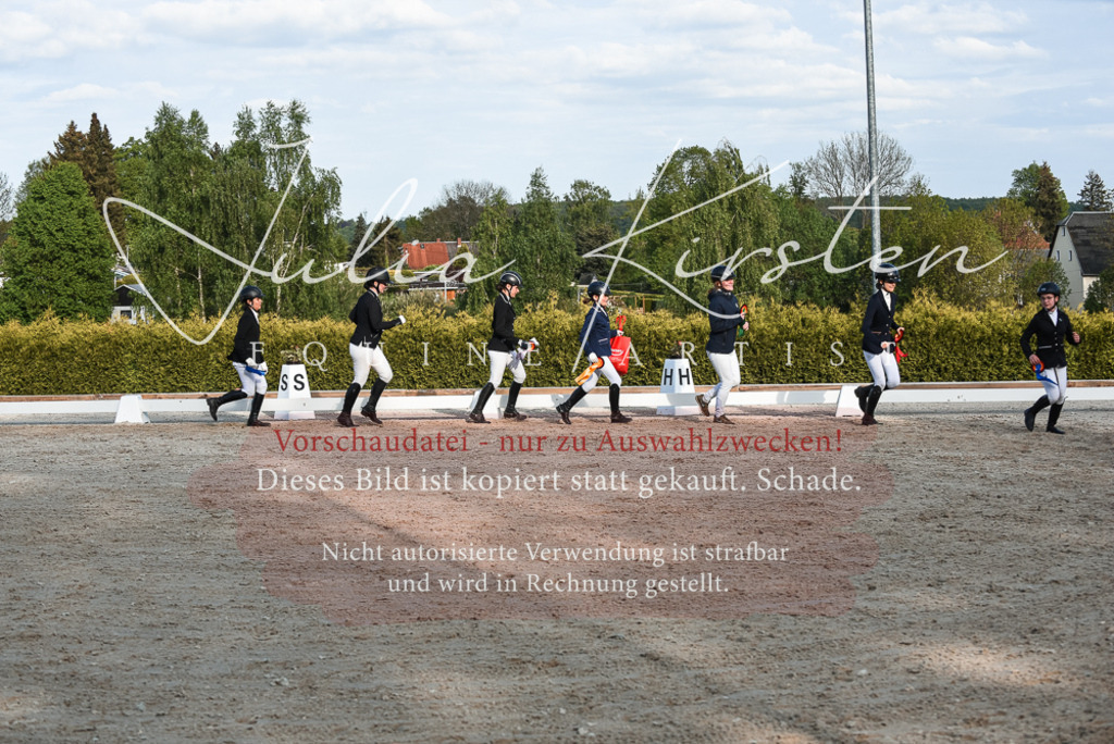 20230518_JK-Röhrsdorf-12-1290 | Pferde- und Turnierfotografie in Westsachsen. Pferdeportraits, Auftragszeichnungen und intuitive Kunst.