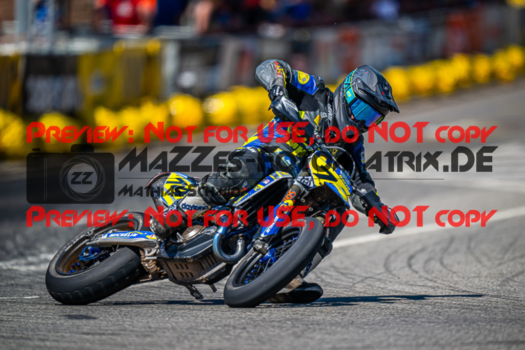 MaZZes_FotoMatrix_230611_3368 | S2