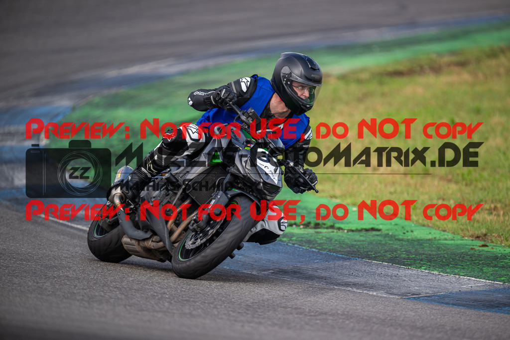 MaZZes_FotoMatrix_240701_6007705_0873 | INST