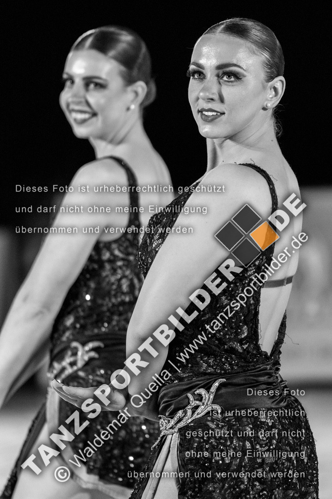 20250503-00650 | Hier finden Sie Tanz Bilder vom Latein und Standard Formationen tanzen. Sportbilder vom Tanzsport. Schöne Fotos und von Weltmeisterschaft, Europameisterschaft, Bundesliga, Regionalliga, Oberliga und Landesliga sowie von GOC Stuttgart, DanceComp, WM Bremen