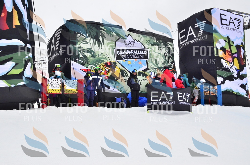 _ELE4108 | holidayphoto