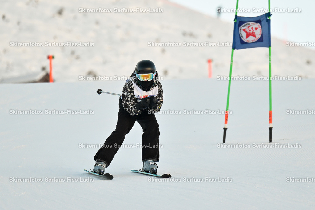 SRS_26.12.2025_0196 | SRS_26.12.2025_0196 - Realisiert mit Pictrs.com