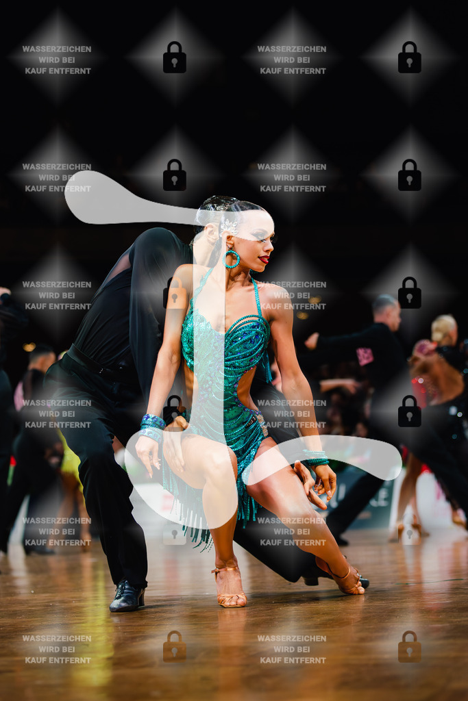 GOC 2025 - WDSF GrandSlam Latin 64-67th (177) Michele Nassimbeni _ Lusjana Gjergji (Albania)-2025-08-23-1187 | Webshop for digital downloads and prints of dance sport, event & show photographer Julian Link - Realisiert mit Pictrs.com