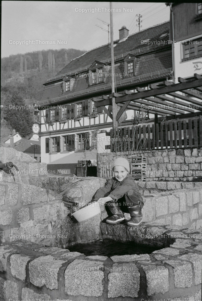 Dorfmühle_1990 | Hochwertige Fotografien aus Bensheim, der hessischen Bergstraße und dem Odenwald. Stadtansichten, Landschaften und historische Motive von Fotograf Thomas Neu- als Datei und Print erhältlich