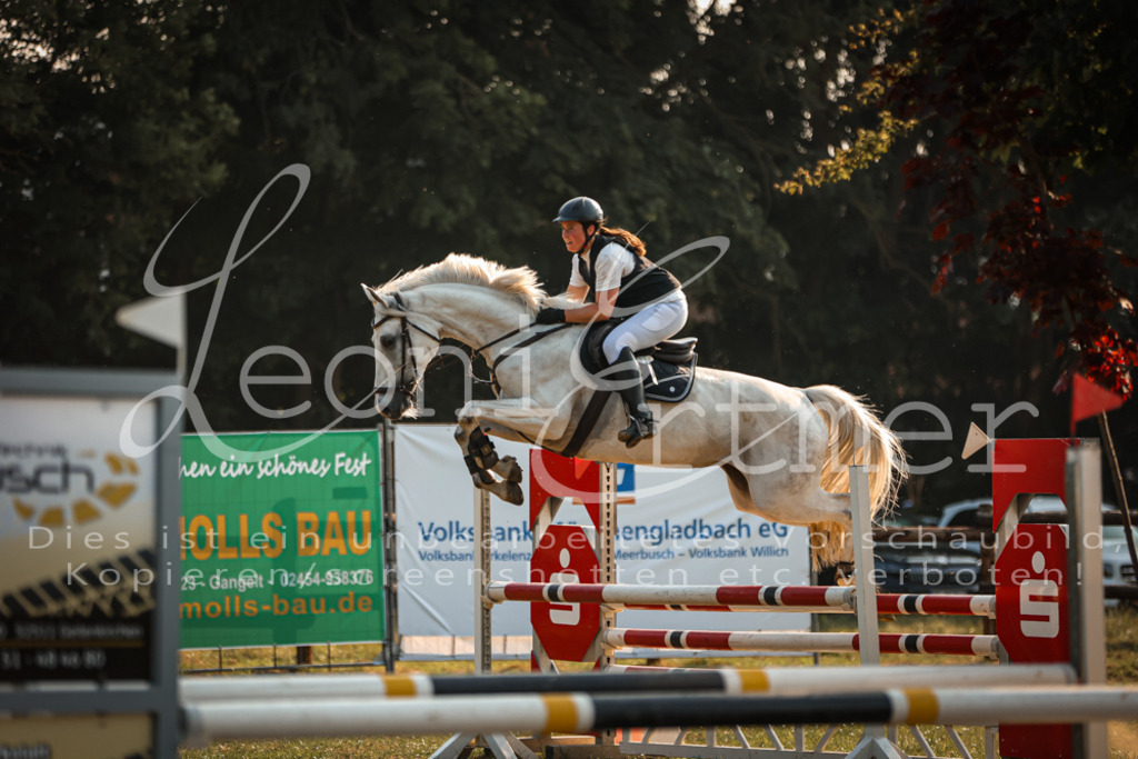 18.FrSpA00104 | Leoni Ertmer Photography - Realisiert mit Pictrs.com