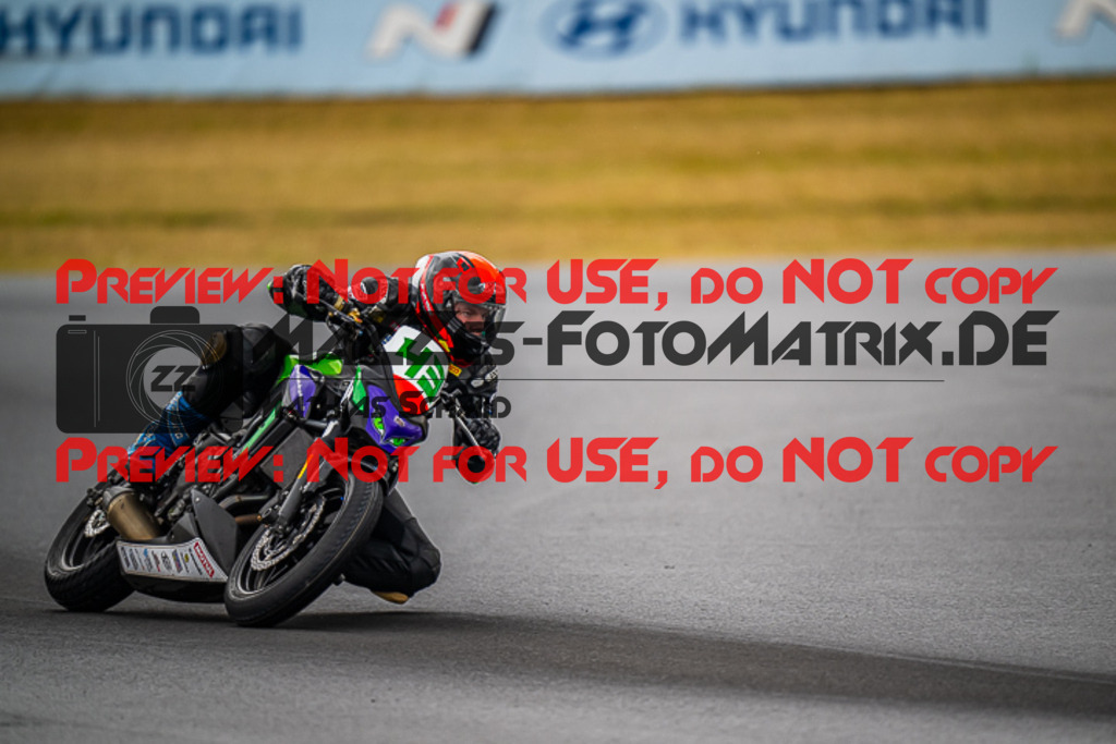 MaZZes_FotoMatrix_220625_7174 | TWINCUP