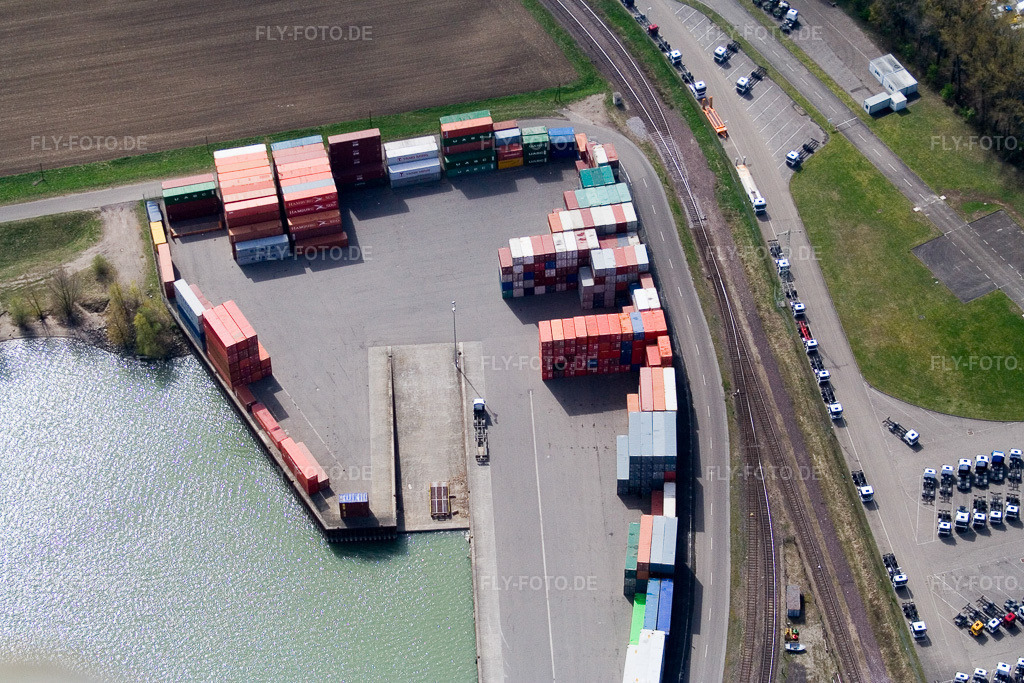 Luftbild: Containerhafen im Ortsteil Maximiliansau in Wörth im Bundesland Rheinland-Pfalz in Deutschland. Foto: IMG_10234.jpg vom 08.04.2008 durch Werner Riehm/FLY-FOTO.de