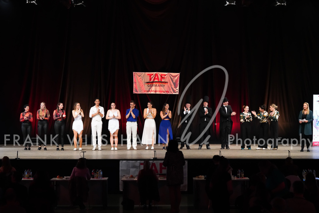 FW702339 | FRANK WIESEHAHN MEDIA - Realisiert mit Pictrs.com