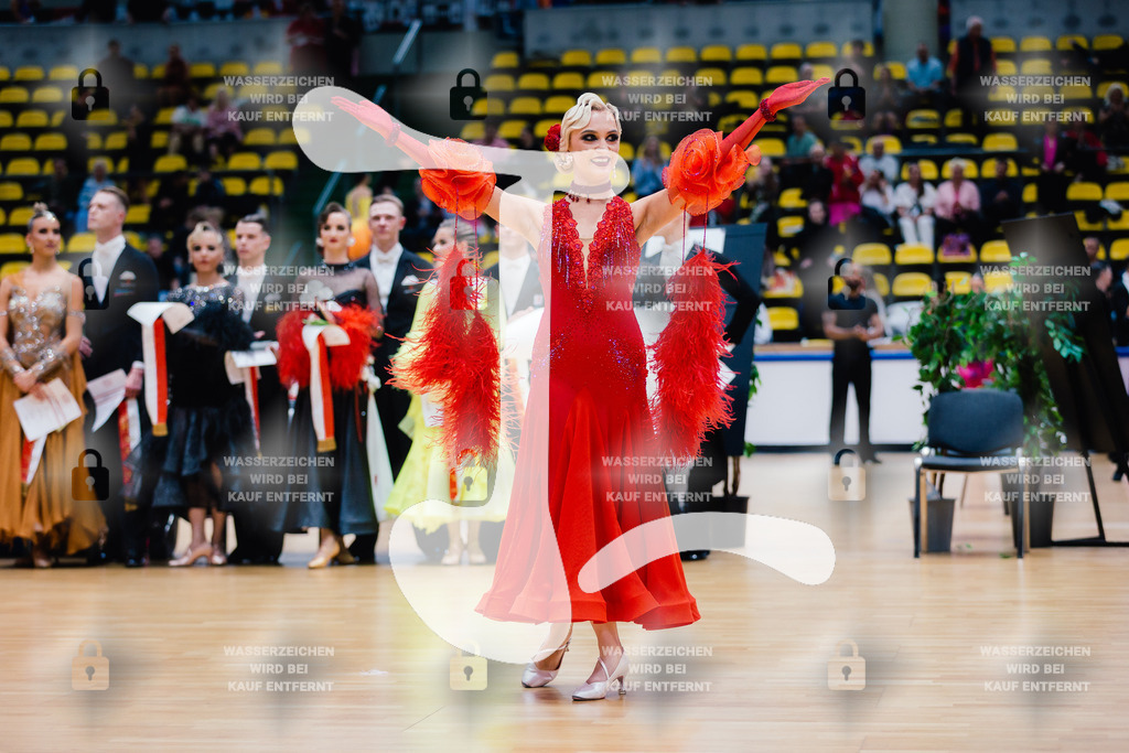 Hessen Tanzt WDSF International Open Standard 1st (20) Karolis Burneikis _ Fabien Lax (TSC Rot-Gold-Casino Nürnberg)-2025-05-17-0380 | Webshop for digital downloads and prints of dance sport, event & show photographer Julian Link - Realisiert mit Pictrs.com