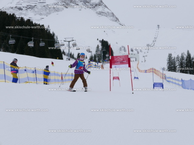 Gruppe Marie (7) | Photos von der Skischule Warth - Realisiert mit Pictrs.com