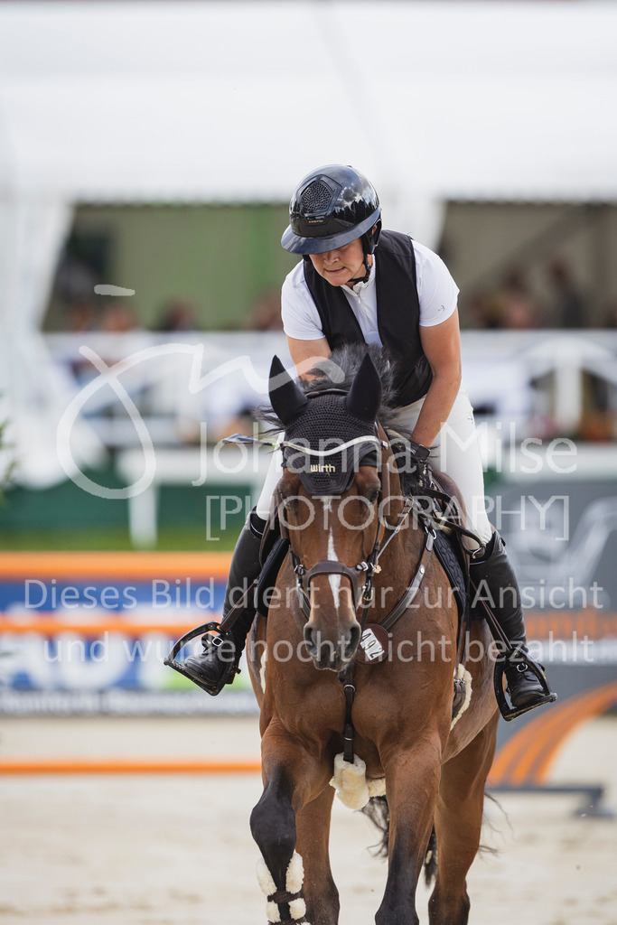 250711_BHO_2Ph-M2-2-847 | Deine schönsten Turniermomente als professionelle Fotos! Entdecke hochwertige Pferdesport-Fotografie im Online-Shop. Jetzt Fotos finden & bestellen!