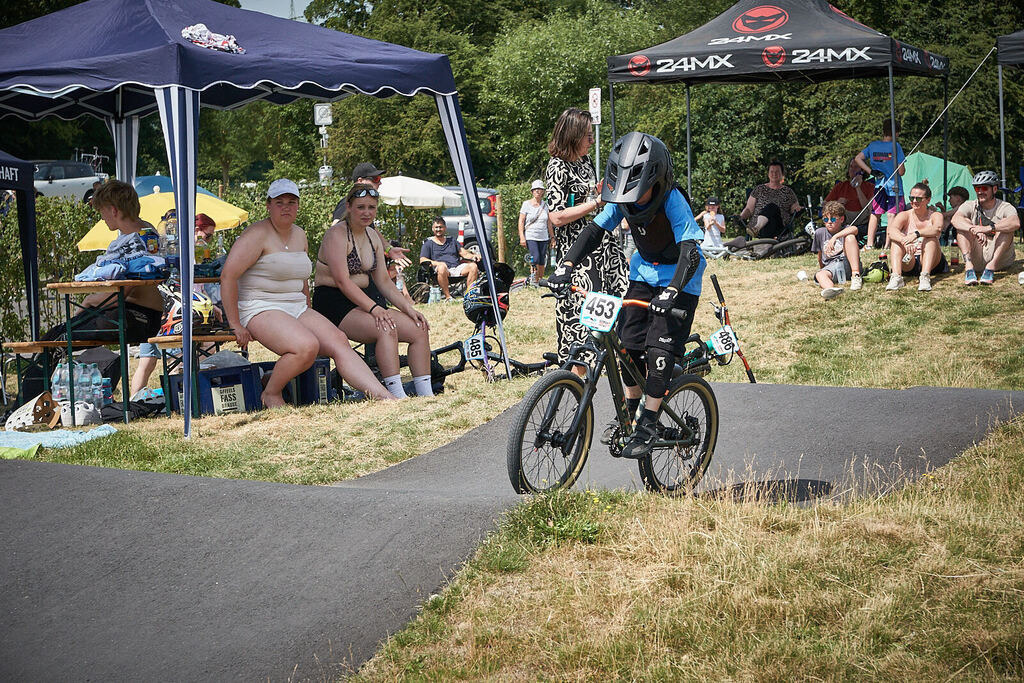 202506251-02 PM25 106@sebastiankopp | German Pumptrack Series - Realisiert mit Pictrs.com