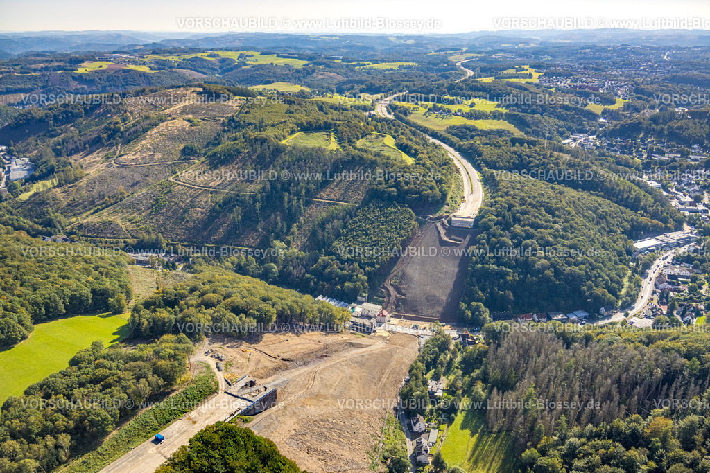 Luedenscheid230908043Rahmedebruecke | Luftbild, Abgerissene und gesprengte Talbrücke Rahmede der Autobahn A45, Baustelle für Neubau, Gevelndorf, Lüdenscheid, Sauerland, Nordrhein-Westfalen, Deutschland