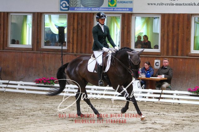 DKP44672 | Turniersportfotografie; Pferdefotografie; Dressurfotografie