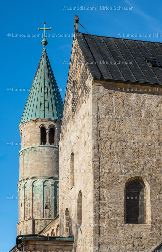 10049-13740 - Die Stiftskirche Sankt Cyriakus Gernrode | Stockfoto und Bilderpool mit Bildmaterial aus Deutschland, dem Harz, Halberstadt, Quedlinburg, Wernigerode und weltweit. Qualitativ hochwertige und professionelle Fotos anschauen und kaufen. - Realisiert mit Pictrs.com